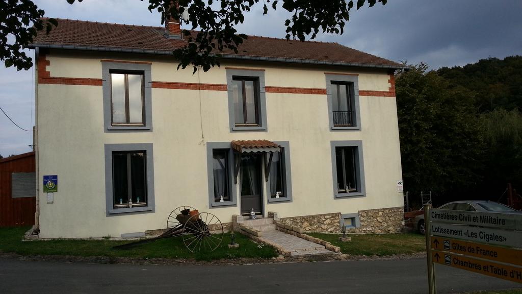 A La Belle Carpe Hotel Vauquois Exterior photo
